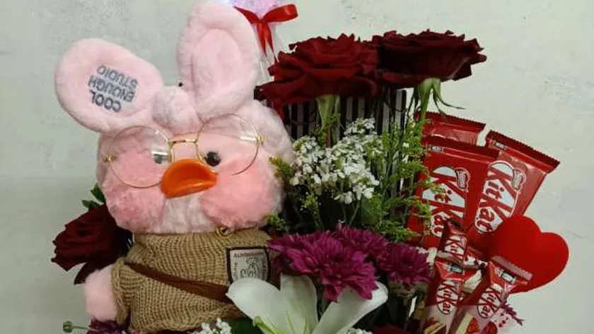 عبارات جميلة لحبيبتي في عيد الحب وما أفضل هدية لها؟