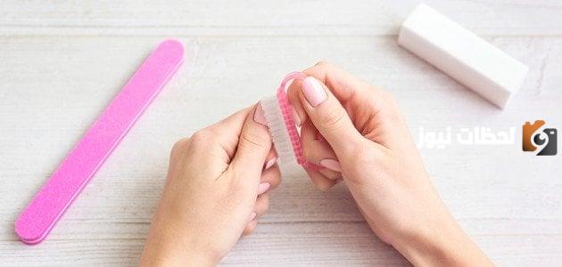 طريقة وضع طلاء الأظافر الصحيحة