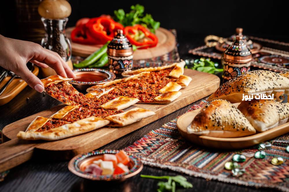طريقة عمل صفيحة شامية بالتتبيلة الأصلية بالبندورة