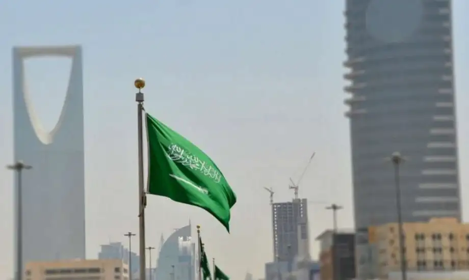 وظائف شاغرة للجنسين ومتاحة لهذه التخصصات