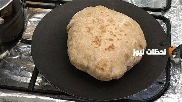 طريقة عمل عيش الطاسة