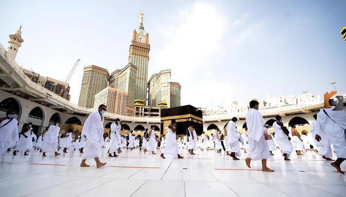 تحويل العمرة إلى زيارة عائلية