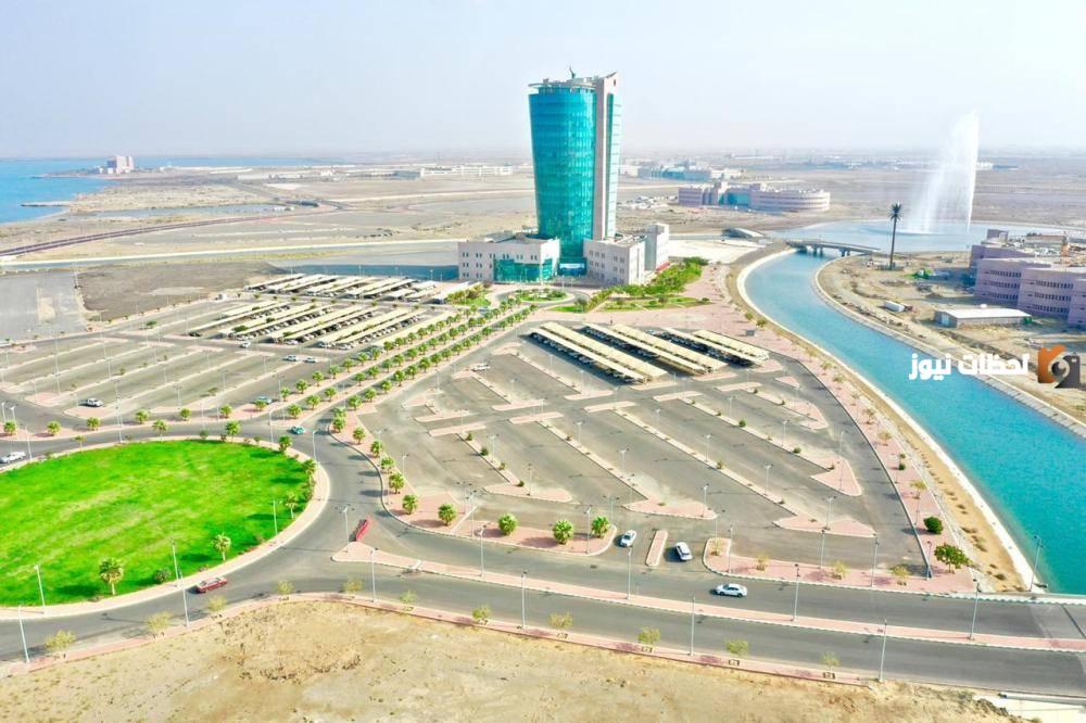  اعتماد نظام الفصلين 