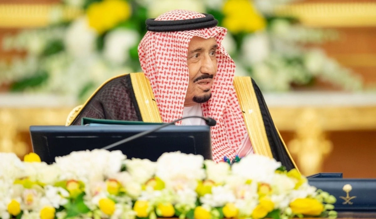 وزارة الموارد البشرية تُعلن صرف دعم مالي من الملك سلمان لمستفيدي الضمان