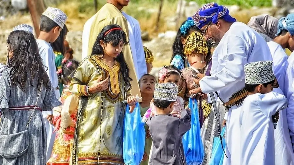 موعد عيد الفطر عمان