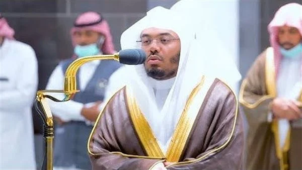 الدوسري من أئمة الحرم المكي