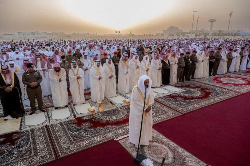 متى موعد صلاة عيد الفطر المبارك في السعودية