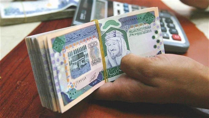  العلاوة السنوية للموظفين