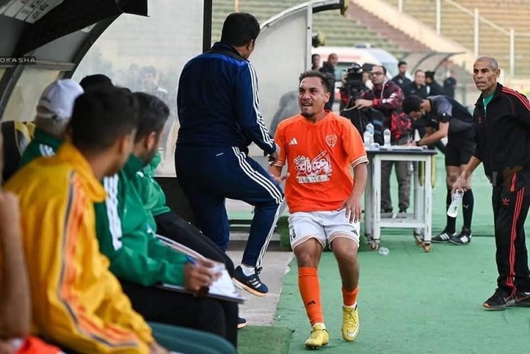 ما سبب اعتزال أحمد شاهين؟!! لاعب المنصورة يعتذر لمصر بالكامل عما بدر منه ضد علاء نوح