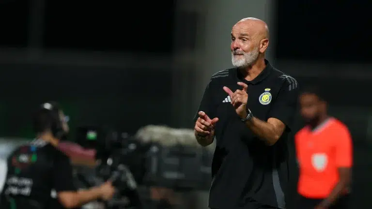 استبعاد محترفي النصر؟!! طلب غريب من الهريفي لبيولي قبل مواجهة الاتحاد