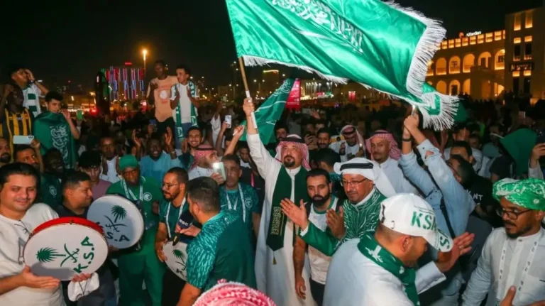 جماهير السعودية تستفز العراق قبل مواجهة خليجي 26 بلقطة من الماضي