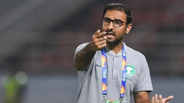 سعد الشهري يشكر عبدالإله هوساوي.. وهيرفي رينارد يطالب بالمزيد من الحماس