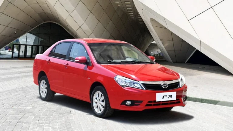 ما بين الإبداع والأناقة.. سيارة BYD F3 تطرح مفاجأة في المملكة لعام 2025