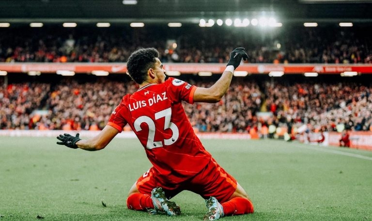 ليس صلاح؟!! ليفربول يجدد يقترب من تمديد عقد نجمه