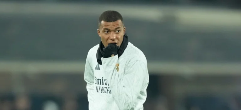 هل سيشارك؟!! موقف مبابي النهائي من المشاركة في مباراة نهائي كأس القارات للأندية