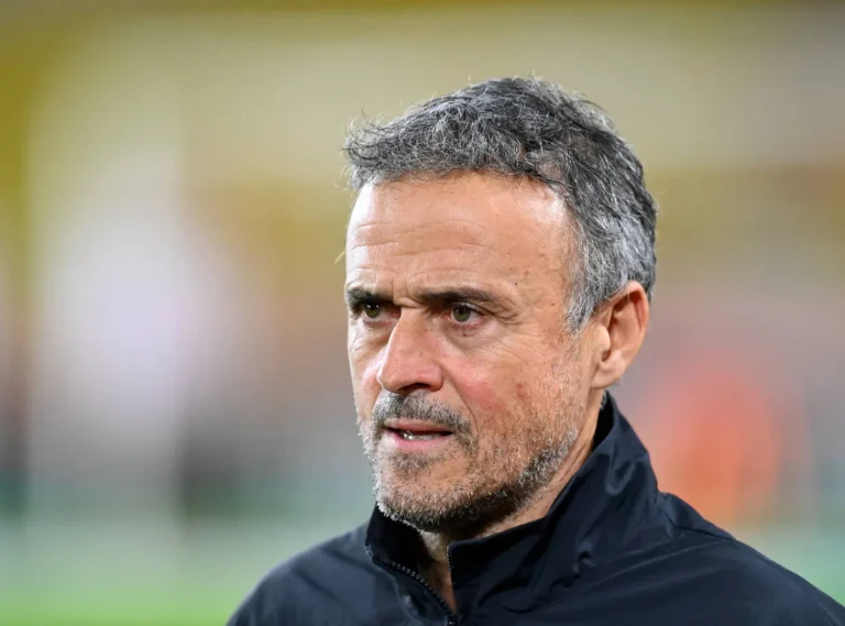 الاتحاد الإسباني يجدد عقد لويس دي لا فوينتي حتى 2028