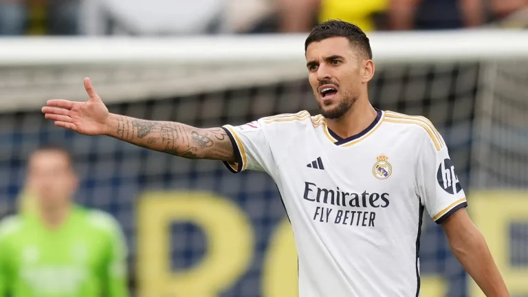 سيبايوس يتألق في فوز ريال مدريد على بلد الوليد ويُقارن بكروس