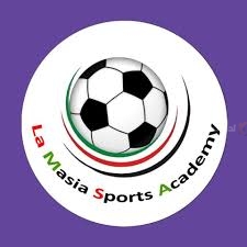 لا ماسيا: مدرسة الكواكب التي تضيء ملاعب العالم