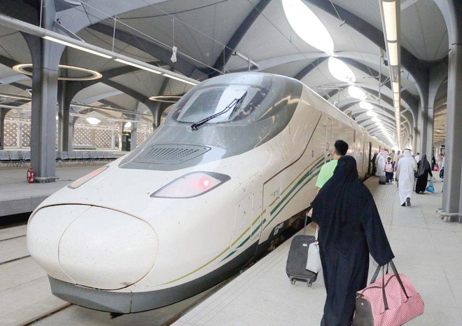 طريقة الاستعلام عن جدول رحلات قطار الحرمين سار وطريقة حجز التذاكر وأسعارها
