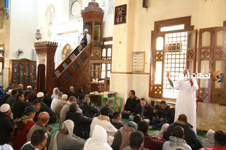 خطبة عيد الفطر مختصرة ملتقى الخطباء | كيف تبدأ خطبة العيد؟