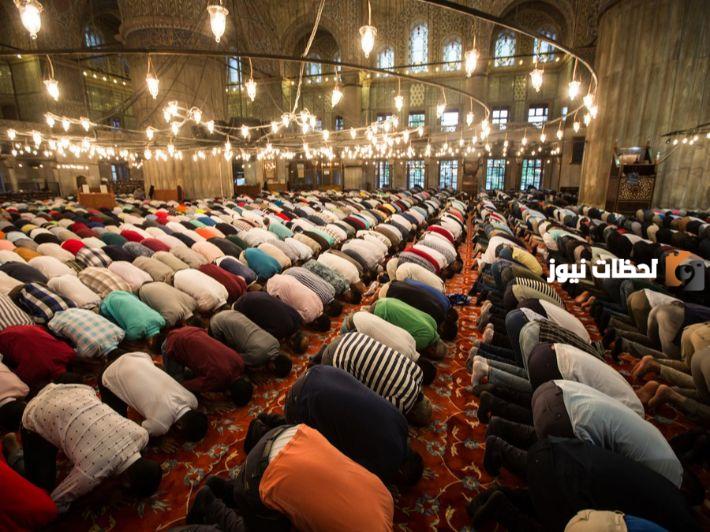 صلاة التراويح تجب على المسلمين في شهر رمضان