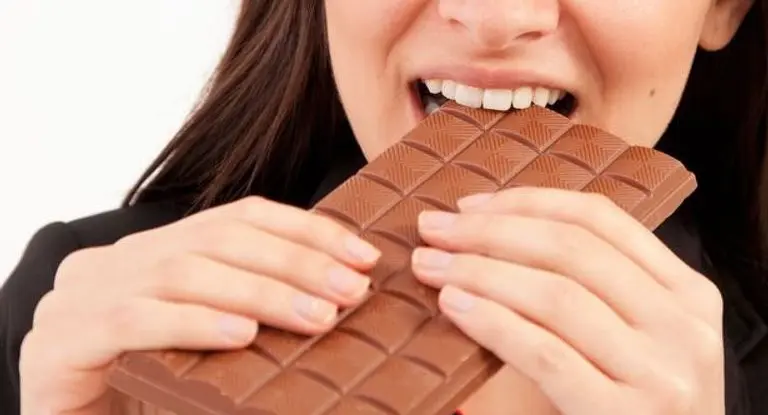أهم فوائد الشوكولاتة للنساء