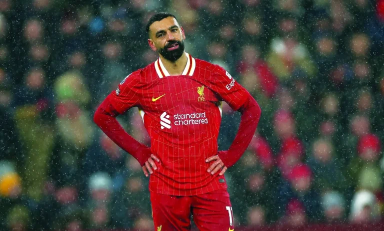 صنوق الاستثمارات السعودية يتحرك…. محمد صلاح إلى دوري روشن للمحترفين