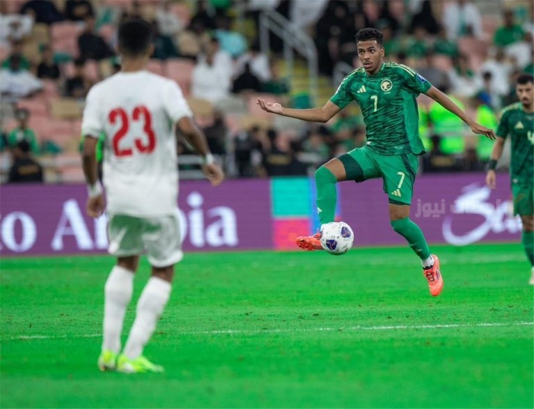 “البليهي والعويس سبب الفوضى” هجوم إعلامي بعد تتوج البحرين وخروج السعودية