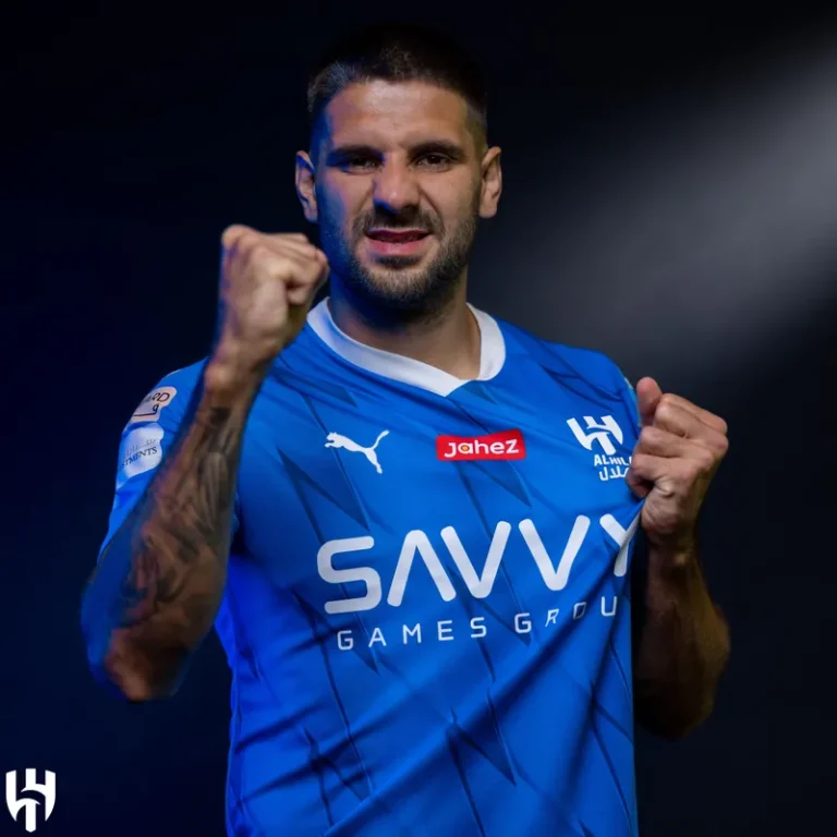 ميتروفيتش يجتاز الفحوصات الطبية ويعود لتدريبات الهلال