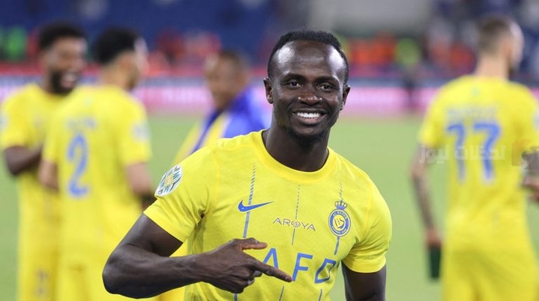 النصر يستعد للاستغناء عن ماني ويحدد 3 بدائل لتعويضه