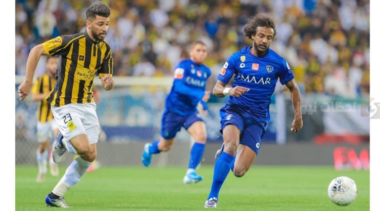 جدل تحكيمي في الكلاسيكو.. الاتحاد يطالب بركلة جزاء والهلال يضرب أولًا
