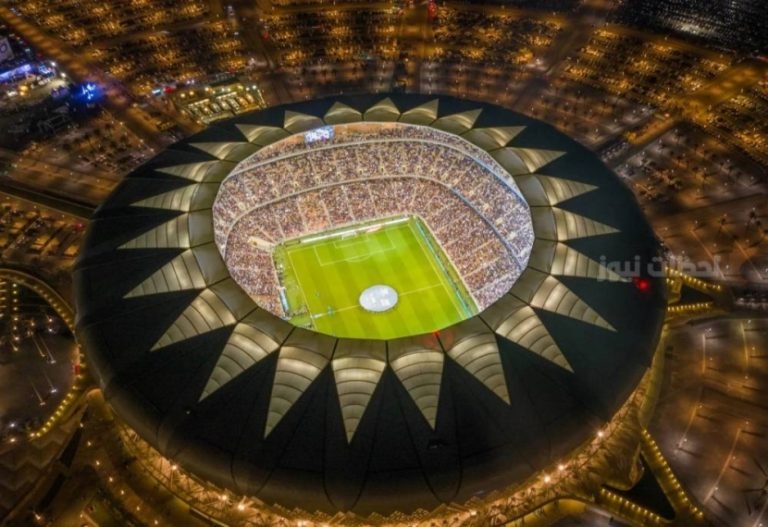 تغيير اسم الجوهرة المشعة إلى ملعب الإنماء يثير الجدل