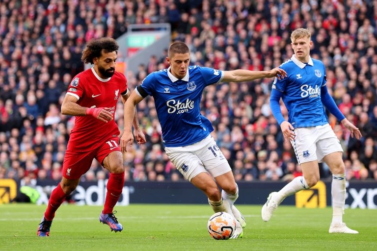 ليفربول وإيفرتون ديربي تاريخي يحسمه جوديسون بارك