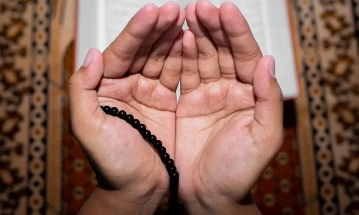 هل دعاء قيام الليل يغير القدر؟ وما هو دعاء قيام الليل كامل؟