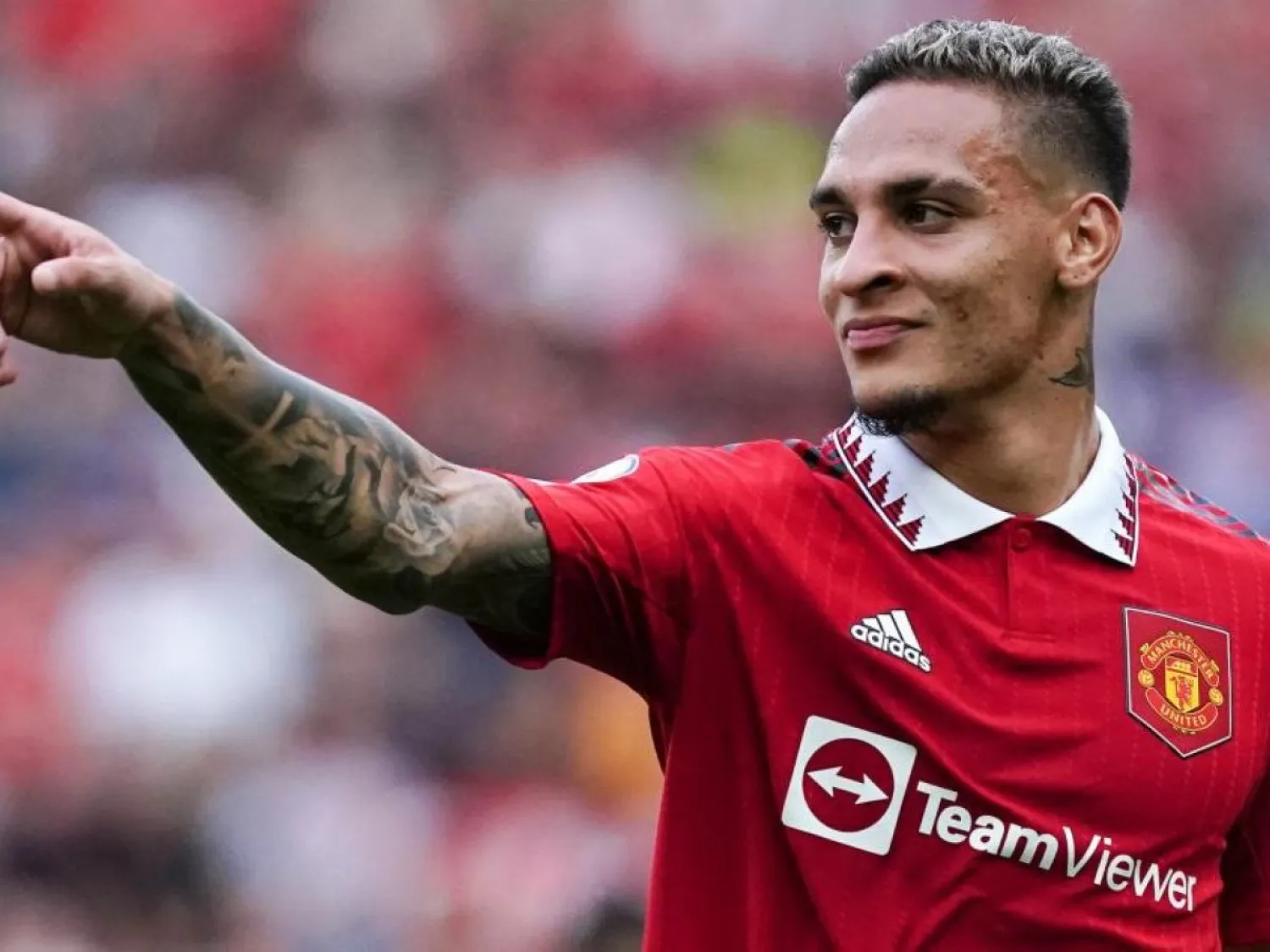 انتقال أنتوني من يونايتد إلى النصر يثير تساؤلات وشكوك حول مستقبل اللاعب