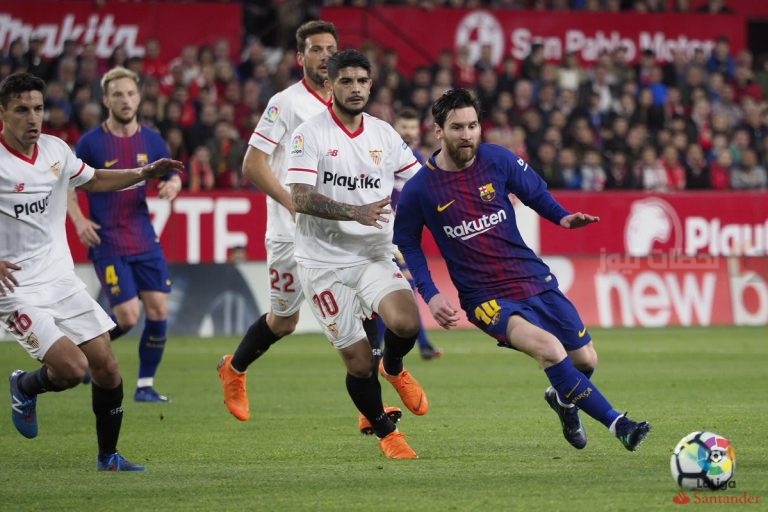 برشلونة في اختبار صعب أمام إشبيلية في الجولة الـ23