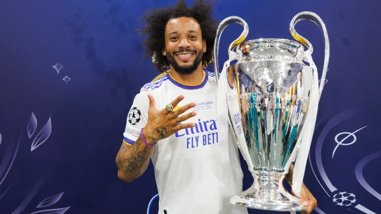 مارسيلو يشيد بجماهير ريال مدريد ويعبر عن امتنانه بعد تكريمه في البرنابيو