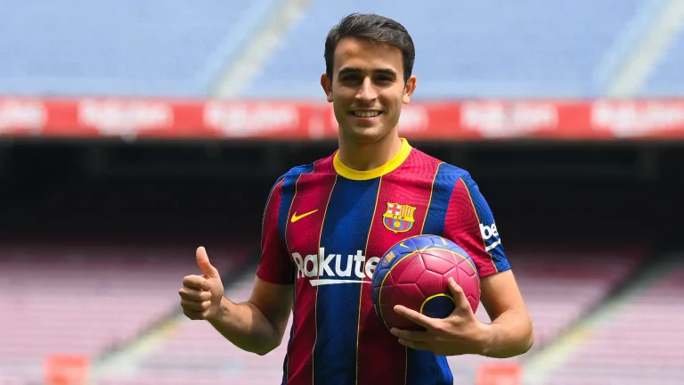 إريك غارسيا يثبت جدارته مع برشلونة ويقترب من تهديد مركز أراوخو