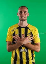 الاتحاد ينفي وجود خلاف بين ميتاي وبنزيما بعد مباراة الخلود