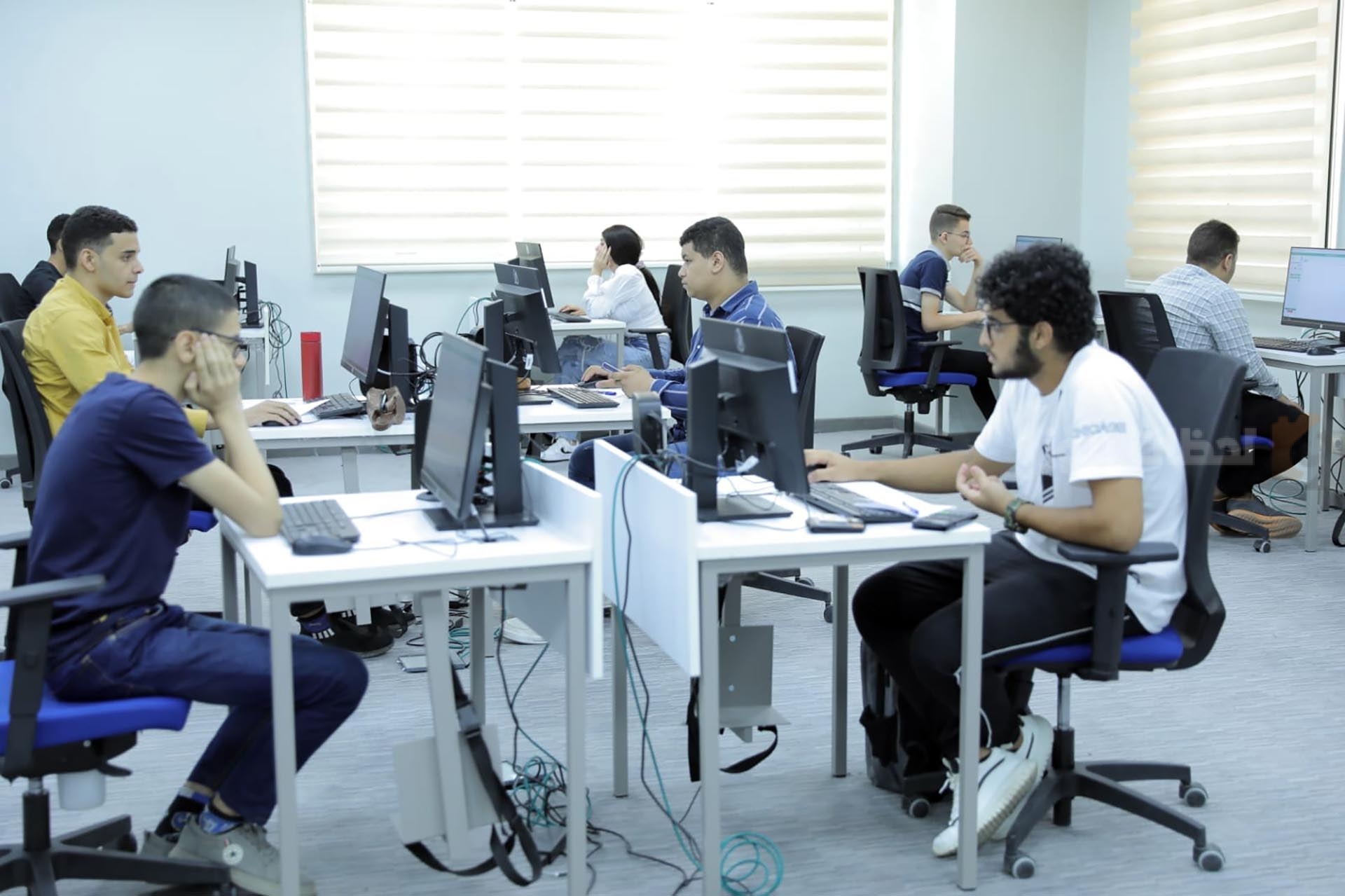 خبر سار وعاجل | إلغاء الحضور الإجباري في المدارس المصرية 2025 ليتحول عن بعد