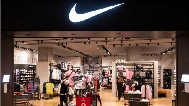 رقم نايك nike الخط الساخن الموحد المجانى