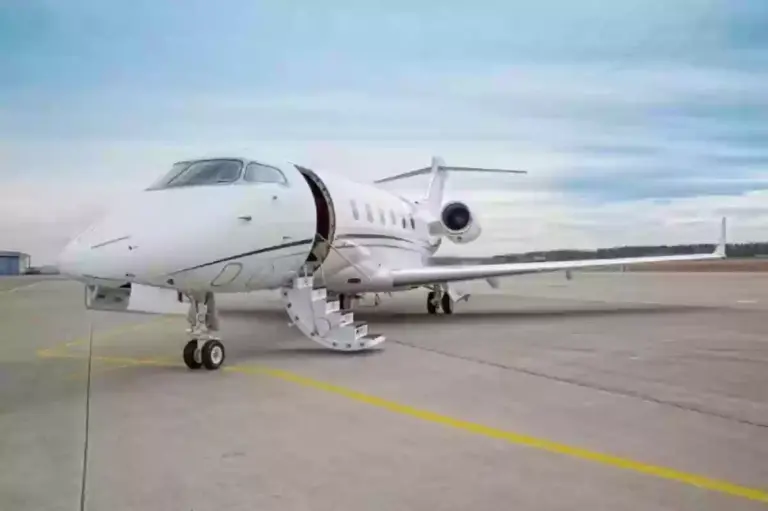 شركة الطيران السعودية توضح سعر استئجار الطائرة الخاصة في السعودية وشروط الحصول عليها لمدة يوم كامل