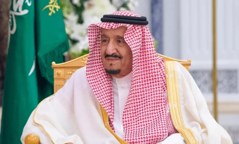 شروط التقديم على المكرمة الملكية في رمضان 2025 وزارة الموارد البشرية توضح