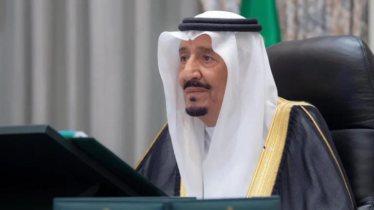 بأمر ملكي | شمول المتقاعدين في رمضان 2025 للقطاعين المدني والعسكري