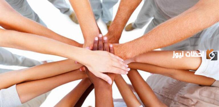 صفات المؤمن الاجتماعية وآثارها على الفرد والمجتمع