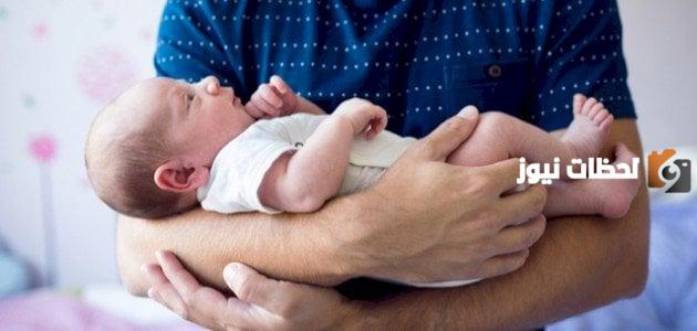 طريقة الأذان للمولود وهل من السنة الأذان للمولود المسلم؟