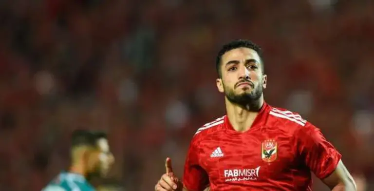 قرار برحيل محمد عبد المنعم عن فريق الأهلي! هل هو صحيح بالفعل أم مجرد إشاعات؟