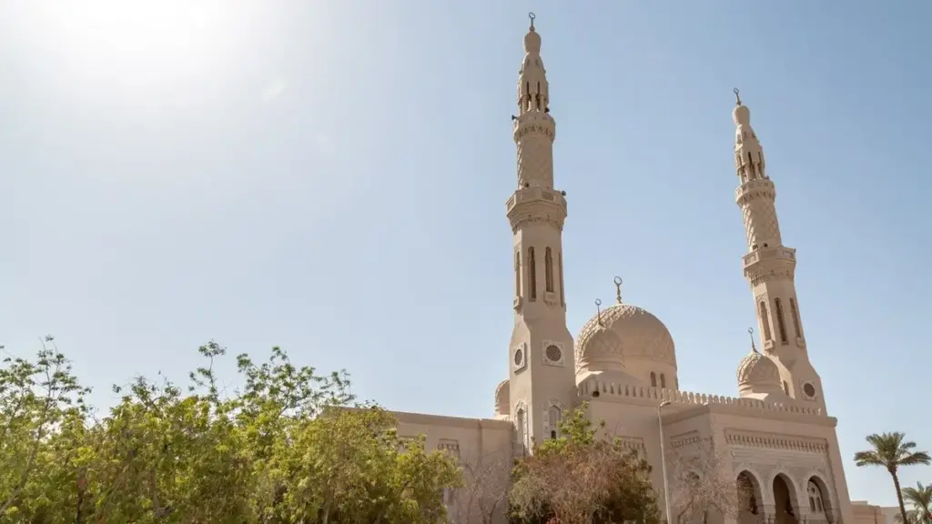 ما يُمنع فعله في المساجد في السعودية خلال رمضان