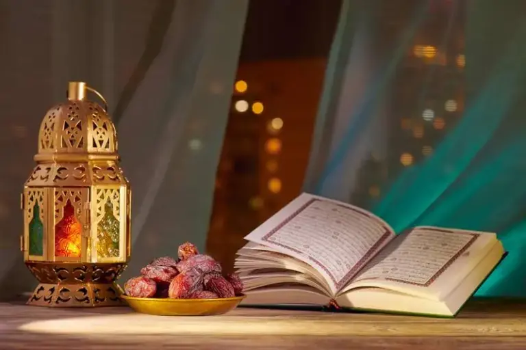 هل صوت الحبيبه يفطر؟ حكم الحديث مع الحبيبة في نهار رمضان