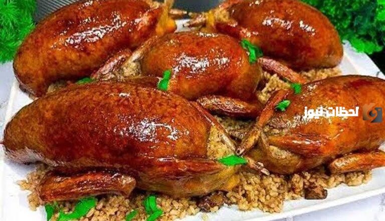 من ألذ الأكلات لإفطار رمضان 2025.. خطوات تحضير الحمام المحشي في البيت